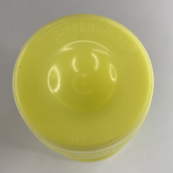 VINTAGE TUPPERWARE QUICK SHAKE GRAVY MIXER #844-2 YELLOW 16OZ - Picture 10 of 12
